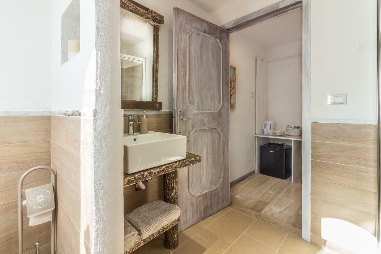 Maricciolu Suites And Apartments Olbia Eksteriør billede